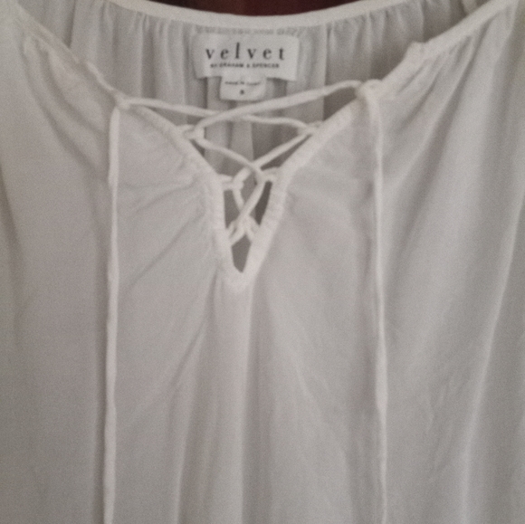 Velvetby Graham and Spencer blouse - Picture 2 of 3